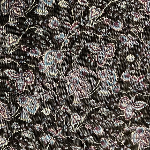 NWT BCBGeneration Women's Long Sleeve Mesh Turtleneck Top - Picture 4 of 6